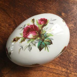 Lovely collectible Hammersley fine bone china Egg/Trinket Dish Floral design